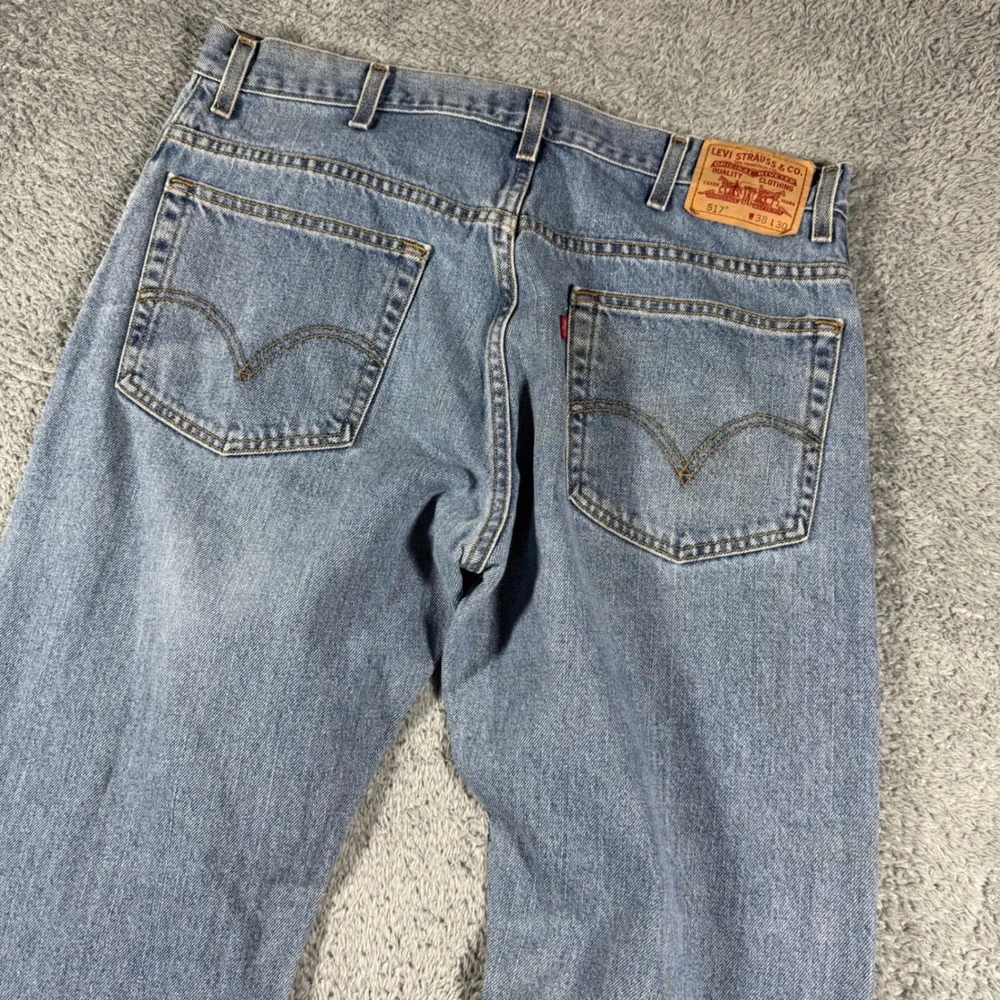 Y2K Levi's 517 Boot Cut Jeans Mens 38x30 Blue Faded Distressed Vintage Style